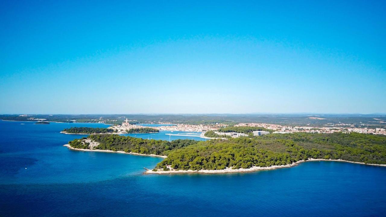 ロヴィニClorinda Sea View Free Parkingアパートメント エクステリア 写真