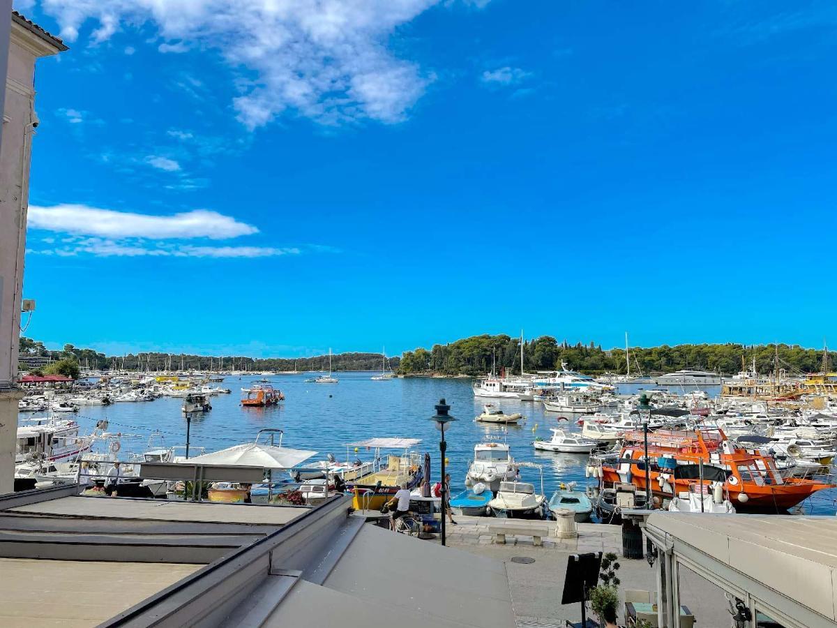ロヴィニClorinda Sea View Free Parkingアパートメント エクステリア 写真